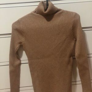 Thick & warm turtleneck!